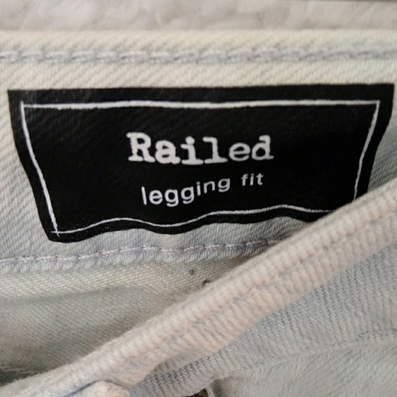 Volcom legging fit Jeans - Picture 6 of 8